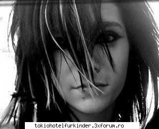 o poveste .....o simpla poveste - deci incep ficu meu personaje BIll kaulitz - ::F@n's fictions::..